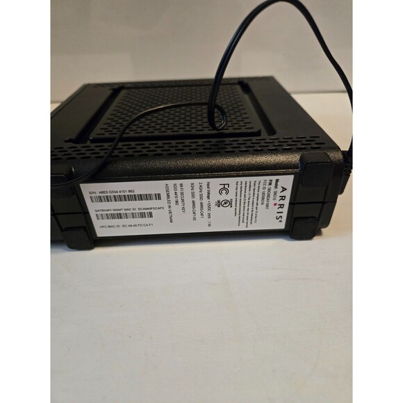 ARRIS SURFboard SBG10 DOCSIS 3.0 16x4 Gigabit Cable Modem AC1600 Wi-Fi Router - Picture 4 of 5